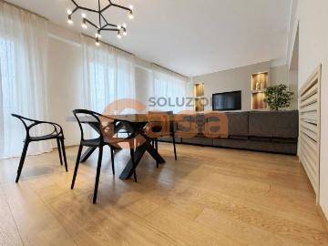 Appartamento in vendita di 175 m² in Via Venturini