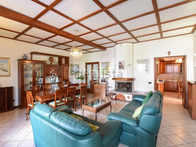 Appartamento in vendita di 175 m² in Corso Ariberto, 10
