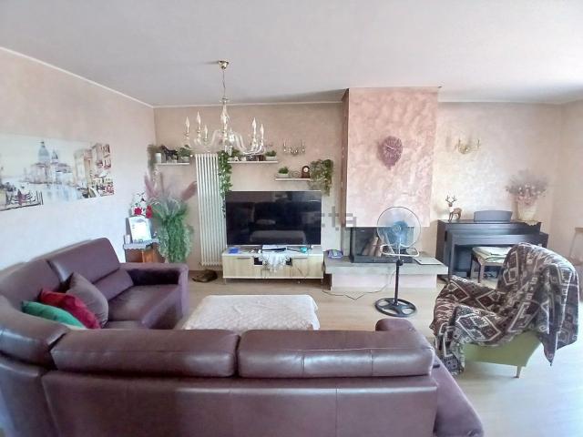 Appartamento in vendita di 176 m²