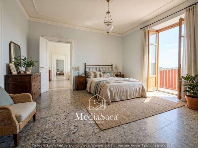 Appartamento in vendita di 176 m² in Via Arturo de Rosa, 34