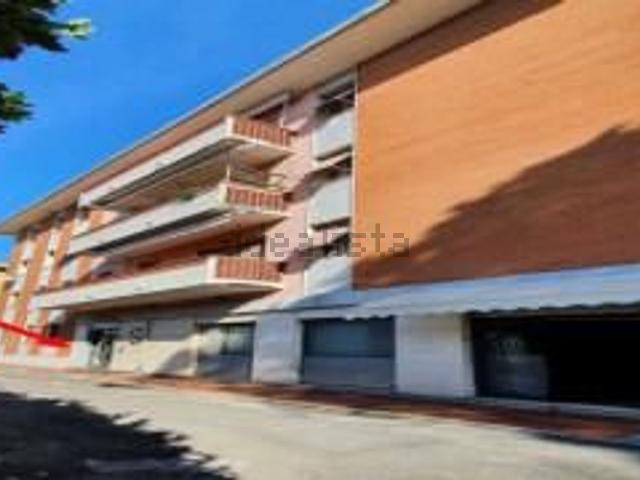 Appartamento in vendita di 176 m² in Via Bassagrande