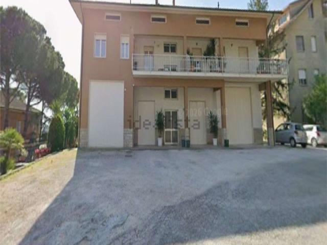 Appartamento in vendita di 176 m² in Via Giacomo Matteotti, 5