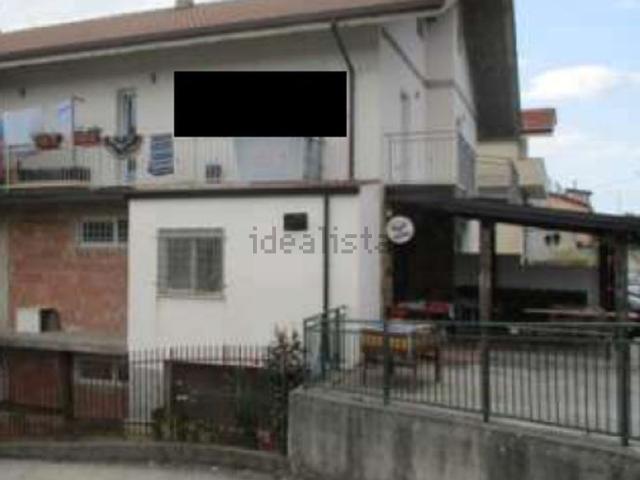 Appartamento in vendita di 176 m² in Via del Merone