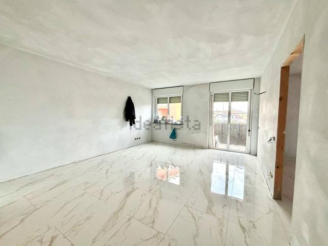 Appartamento in vendita di 176 m² in Via Luciano Raschio, 58