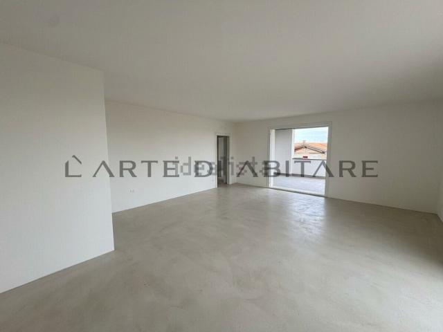 Appartamento in vendita di 176 m² in Via G. Rizzi, 8