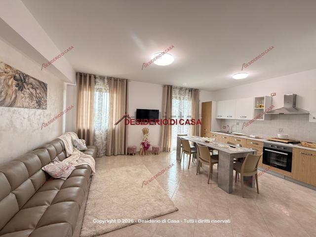 Appartamento in vendita di 176 m² in Via Lungomare, 2