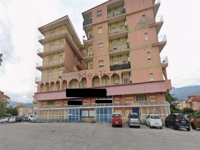 Appartamento in vendita di 176 m² in Via Salvatore Foderaro