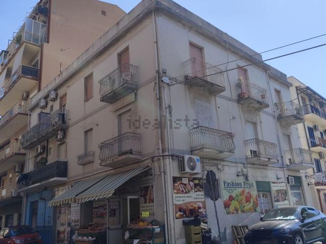 Appartamento in vendita di 176 m² in Via Sbarre Inferiori, 186