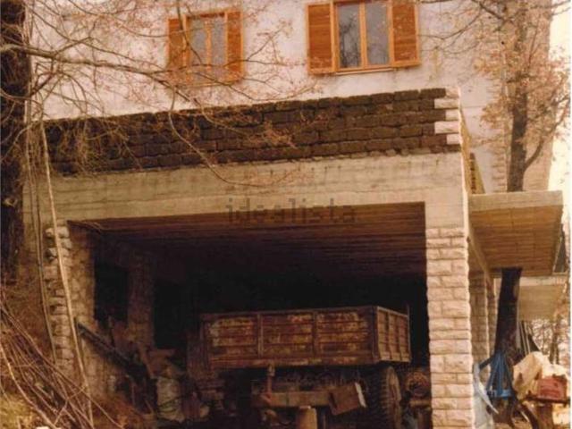 Appartamento in vendita di 176 m² in Strada di Battiferro, 42