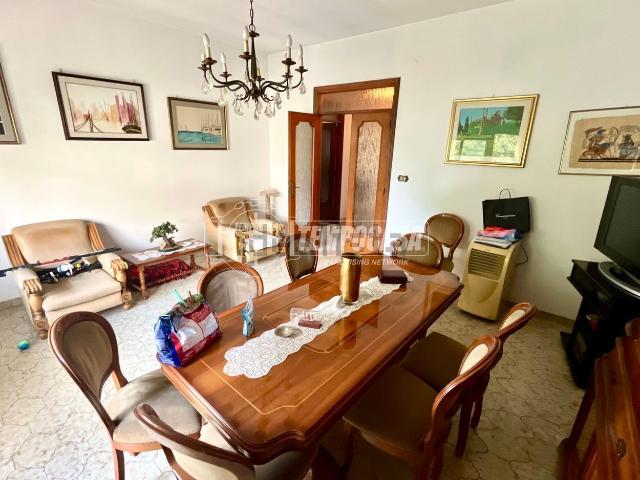 Appartamento in vendita di 177 m² in Via Monte Genzana