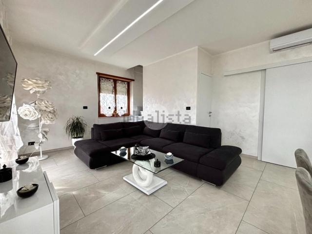 Appartamento in vendita di 177 m² in Via Stazione, 28