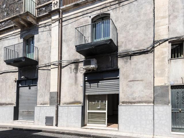 Appartamento in vendita di 177 m² in Via Palestra, 26