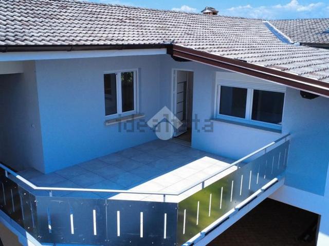 Appartamento in vendita di 177 m² in Via Vittorio Veneto, 48