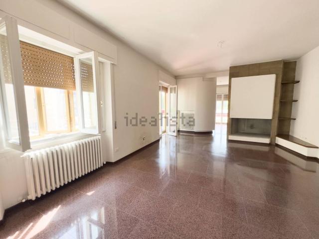 Appartamento in vendita di 177 m² in Piazza San Francesco, 1