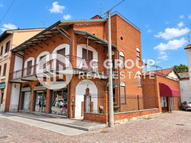 Appartamento in vendita di 178 m² in Via G. Mazzini