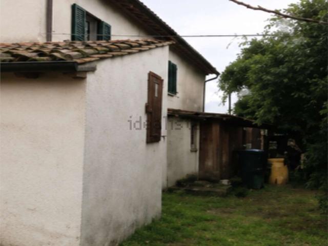 Appartamento in vendita di 178 m² in Via dei Tarlati, 1122
