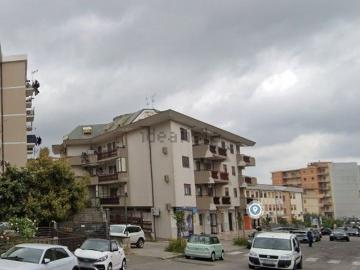 Appartamento in vendita di 178 m² in Via Leonardo da Vinci, 45