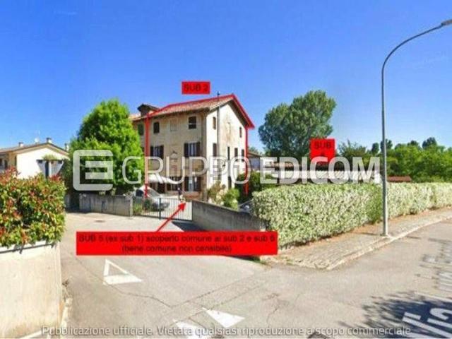 Appartamento in vendita di 178 m² in Via Luigi Einaudi