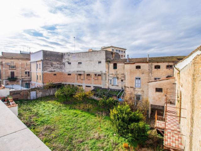 Appartamento in vendita di 178 m² in Via Napoleone Battaglia, 73