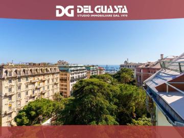 Appartamento in vendita di 178 m² in Via Nino Bixio, 5