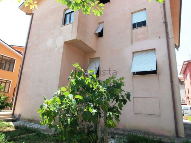 Appartamento in vendita di 178 m² in Via San Giuseppe Operaio