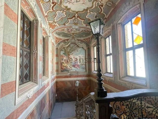 Appartamento in vendita di 178 m² in Via Ruggero Manna