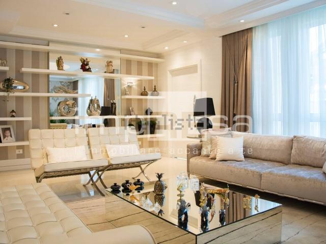 Appartamento in vendita di 178 m² in Vicolo Barberia, 86