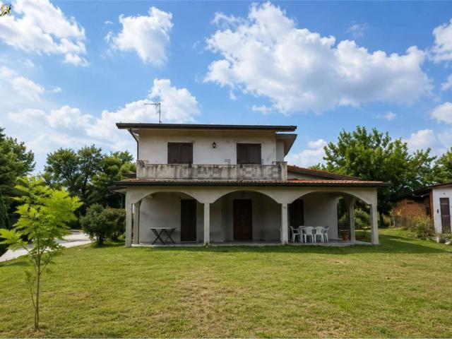 Appartamento in vendita di 178 m² in Contrada Cataldi