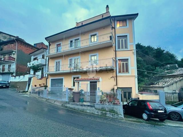 Appartamento in vendita di 178 m² in Corso San Benedetto
