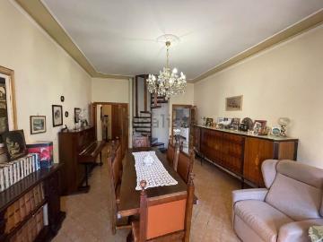 Appartamento in vendita di 179 m²