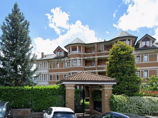 Appartamento in vendita di 179 m² in Via Augusto Guerriero