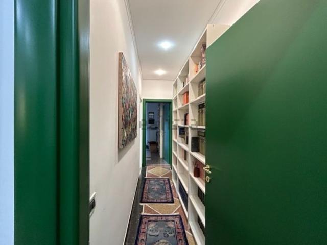 Appartamento in vendita di 179 m² in Via Giuseppe Brignoni
