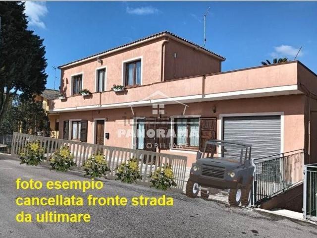 Appartamento in vendita di 179 m² in Via Parrocchiale, 16