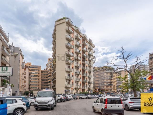 Appartamento in vendita di 179 m² in Viale delle Alpi, 115