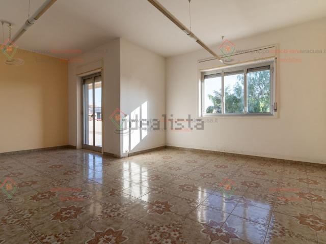Appartamento in vendita di 180 m²