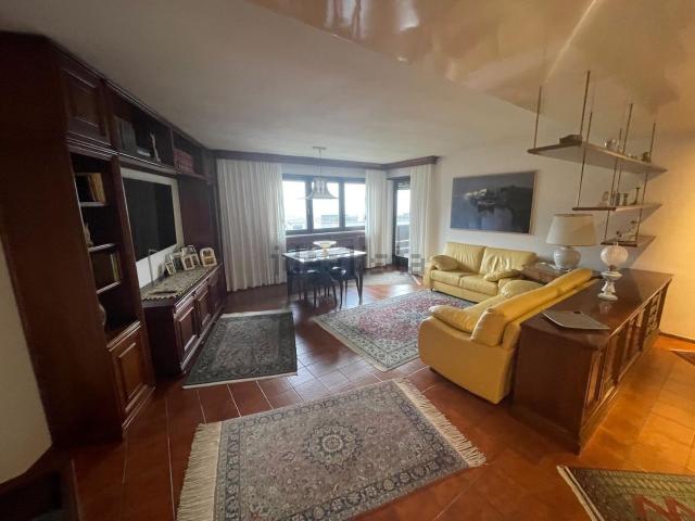 Appartamento in vendita di 180 m²