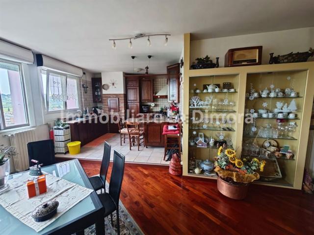 Appartamento in vendita di 180 m²