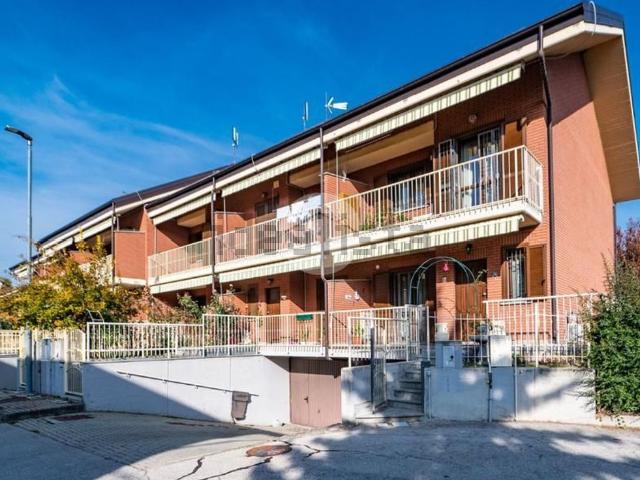 Appartamento in vendita di 180 m² in Via C. A. dalla Chiesa, 1