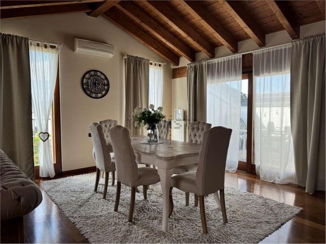 Appartamento in vendita di 180 m²