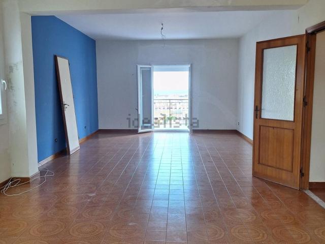 Appartamento in vendita di 180 m² in Via Costantino Orazio, 12