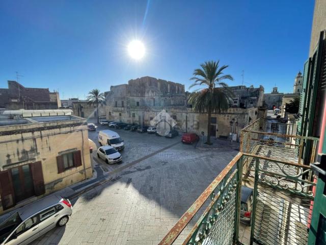 Appartamento in vendita di 180 m² in Via Crocifisso, 21