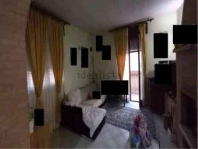 Appartamento in vendita di 180 m² in Via A. Benetti, 11