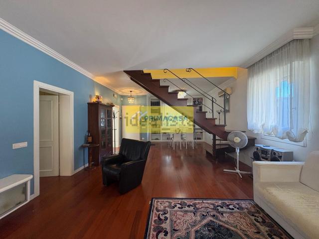 Appartamento in vendita di 180 m² in Via A. Pacinotti, 11