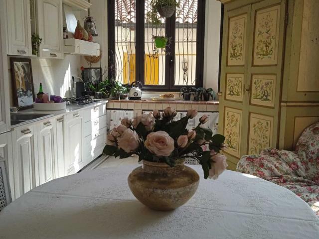 Appartamento in vendita di 180 m² in Via Antonio d&apos  Ippolito