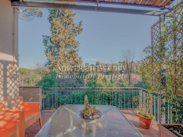 Appartamento in vendita di 180 m² in Via Antonio Susini