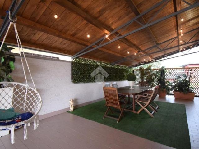 Appartamento in vendita di 180 m² in Via Achille Grandi