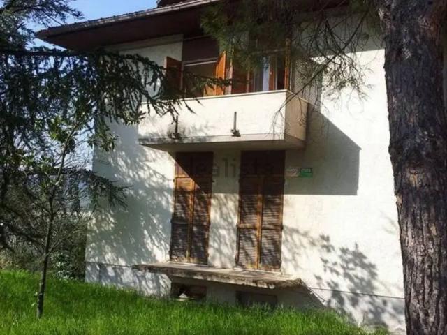 Appartamento in vendita di 180 m² in Via Borgo
