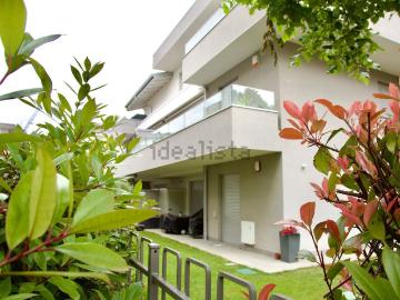 Appartamento in vendita di 180 m² in Via Bastone, 1