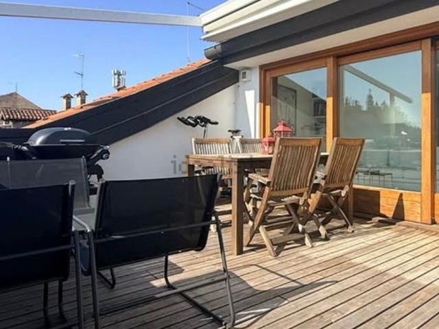 Appartamento in vendita di 180 m² in Via Gemona