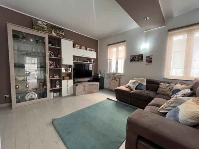 Appartamento in vendita di 180 m² in Via Giuseppe Mazzini